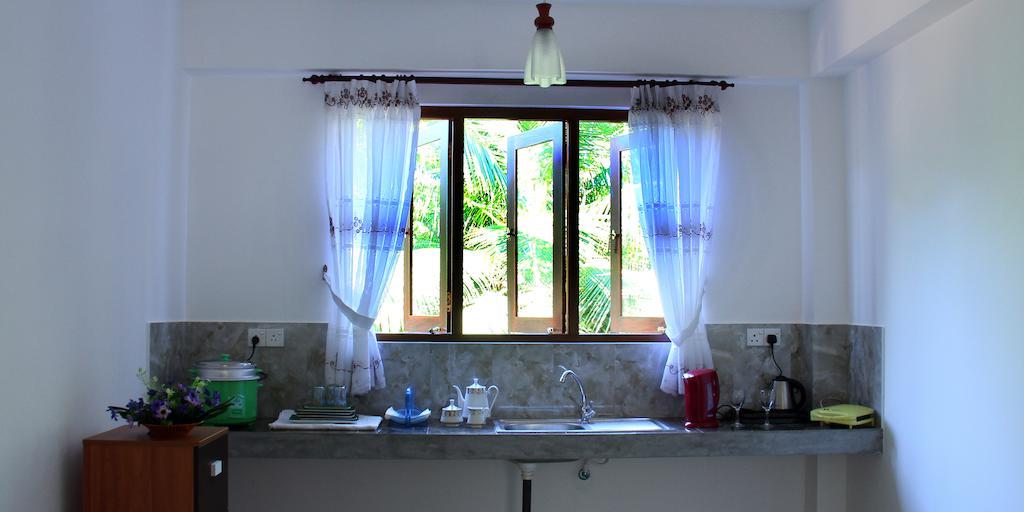 Villa Dineha Хикадува Екстериор снимка
